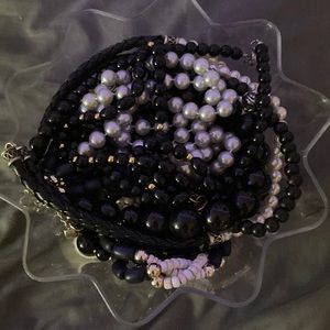 2lbs costume jewelry.